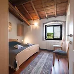 아파트 Al Castello - Elegante Residenz Mit Schwimmbad By Interhome 라찌제