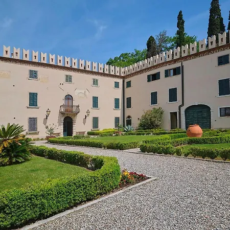 Al Castello - Elegante Residenz Mit Schwimmbad By Interhome *