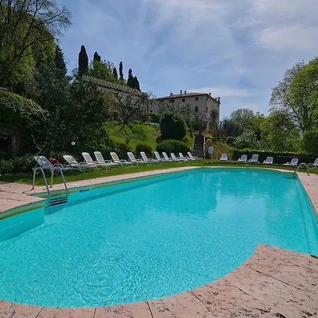 Al Castello - Elegante Residenz Mit Schwimmbad By Interhome 라찌제
