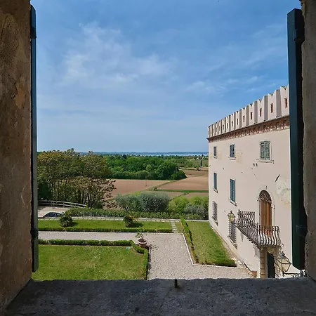 Al Castello - Elegante Residenz Mit Schwimmbad By Interhome